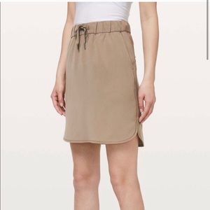 LuluLemon On The Fly Woven Skirt. Like brand new!